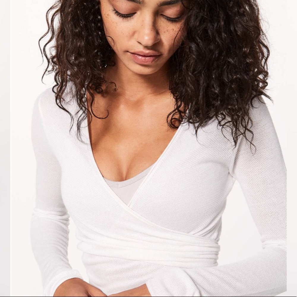 Lululemon Heart Opener Knit Wrap